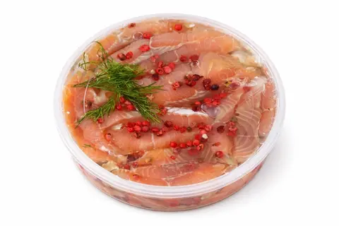 Форель слабой соли в масле с укропом и розовым перцем, 200г