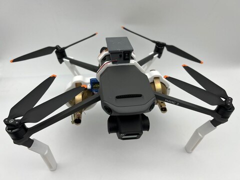 Двойная система сброса и доставки груза для квадрокоптера DJI Mavic 3