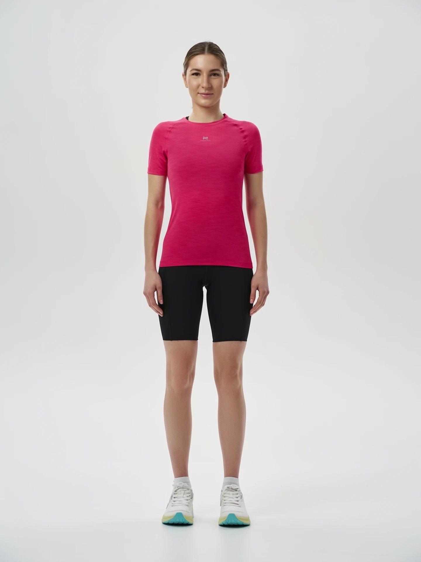 Женский комплект для тренировок Nordski Pro half Road magenta-black