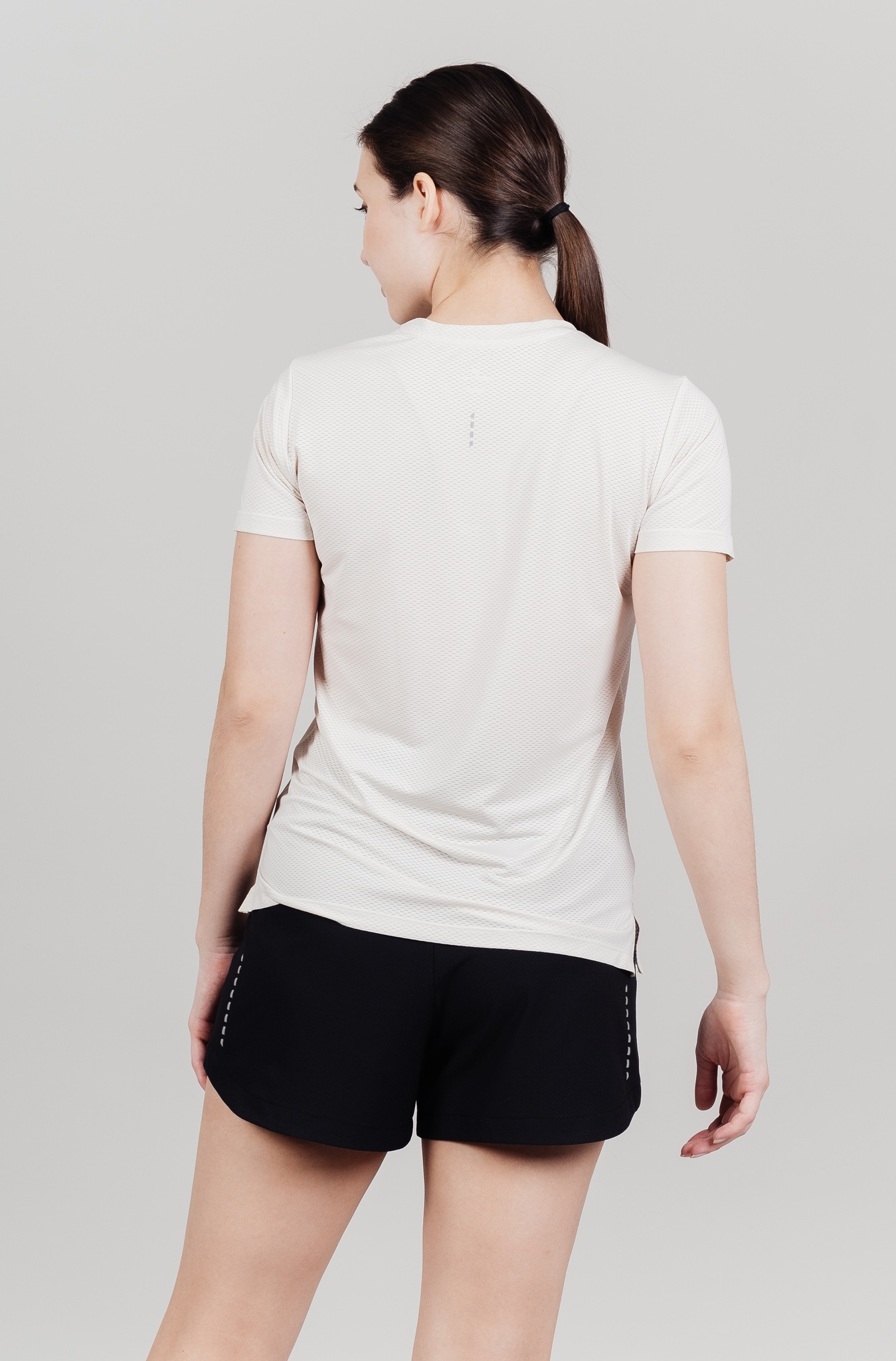 Женская спортивная футболка Nordski Motion beige - 3