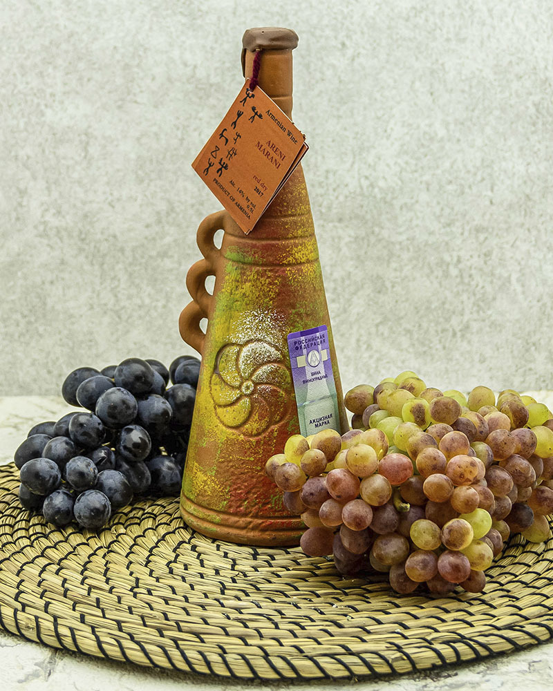 Вино Maran Winery Арени Марани Красное Сухое в Кувшине 2017 г.у. 14% 0,5 л