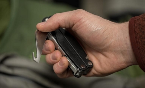 Мультитул Leatherman Charge plus 17 функций, серебристый (832516)