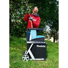 Садовый измельчитель Makita UD2500