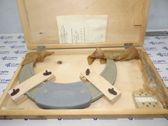 Микрометр резьбовой МВМ- 175 (150-175мм.) Ц/д 0,01мм. ГОСТ 4380-93 (5 пар вставок) с калибровкой
