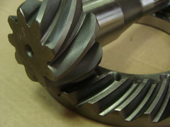 главная пара УАЗ мост спайсер  (передат.отношение 4,111) 9 зуб.(MetalPart)