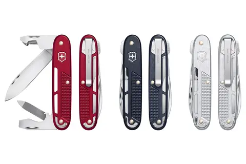 Складной нож VICTORINOX Synergy Alox (0.8216.22) blue