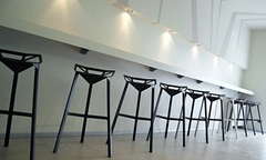 Полубарный стул Stool One