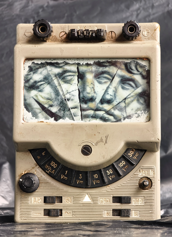 ES SE Н ОМ О from 