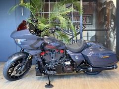 CVO Road Glide ST "Inferno Gray" (2026)