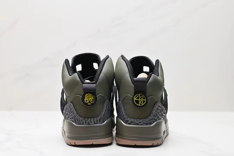 Jordan Spizike 'Olive Green' 