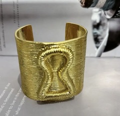 53247 - Браслет манжета ЗАМОЧНАЯ СКВАЖИНА широкий в стиле Schiaparelli lux