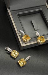 4955 - Серьги из серебра с квадратными, цирконами в бриллиантовой огранке