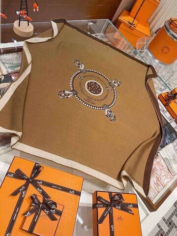 Палантин  платок большой Hermes