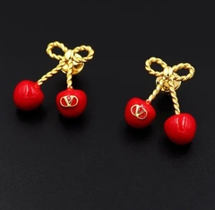 sergi-yuvelirnye-dve-vishni-na-vetochke-style-by-valentino