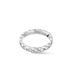 84627- Кольцо CHANEL коллекция COCO crush white VGOLD