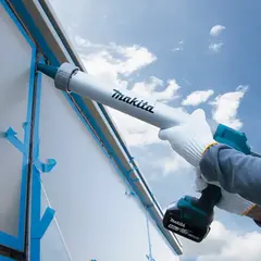 Аккумуляторный пистолет для герметика Makita DCG180RYE