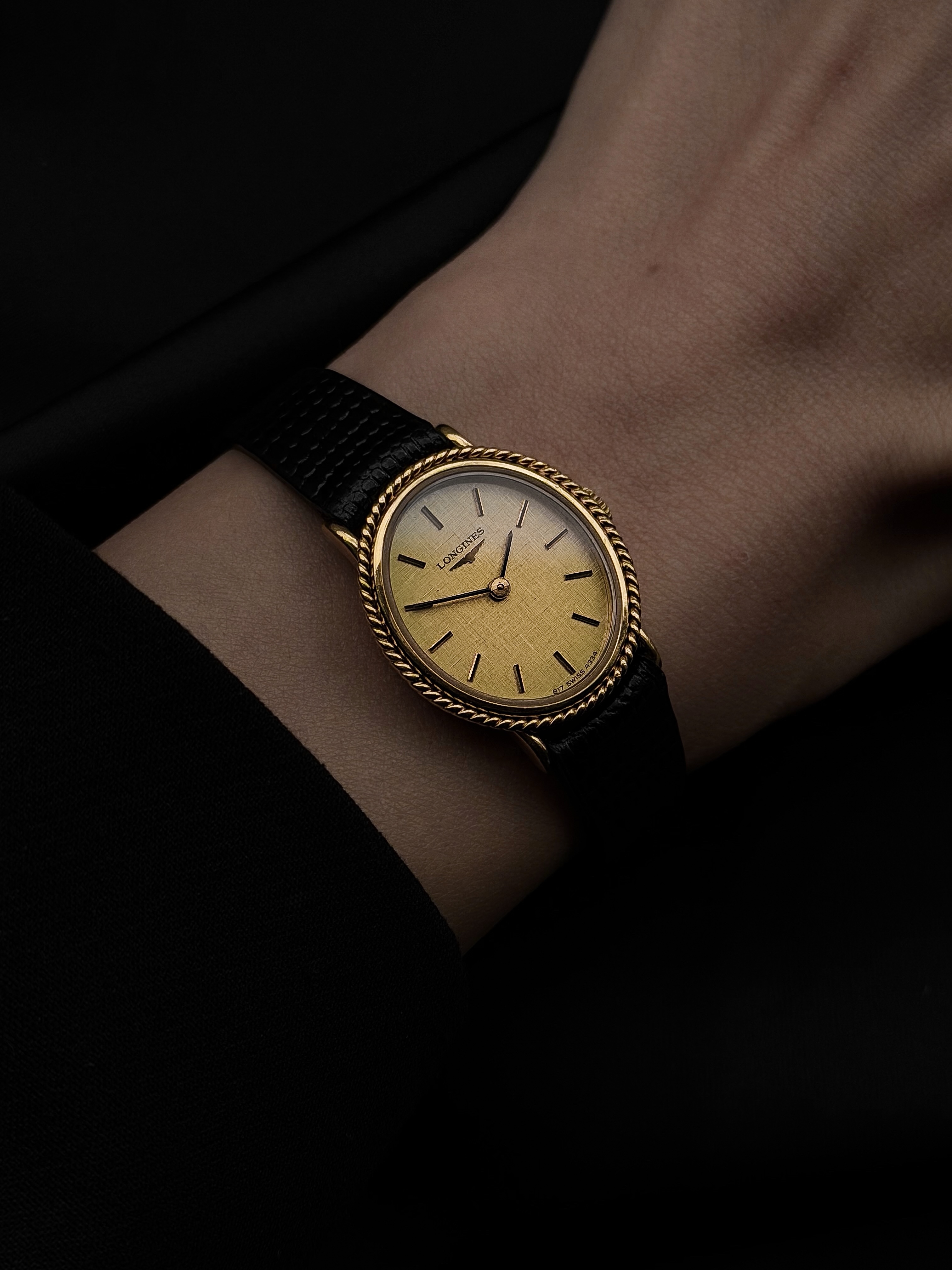 Супер - редкие винтажные часики Longines