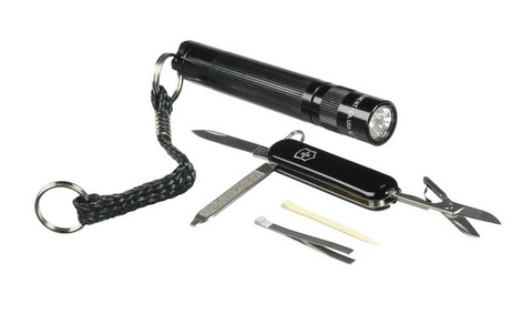 Набор нож Victorinox и фонарь Maglite (4.4013)