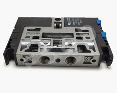 Пневмораспределитель Festo CPV10-M1H-5LS-M7 161414