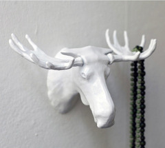 Вешалка moose белая