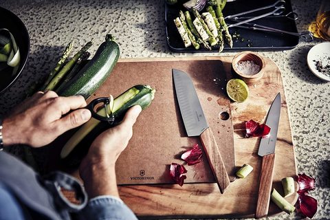 Нож для чистки томатов и киви Victorinox  Swiss Classic, Green  (7.6079.4)