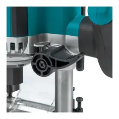 Фрезер Makita RP2301FC