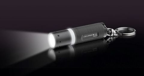 Фонарь брелок Led Lenser K2 черный лам.: светодиод  LR41 (8202)