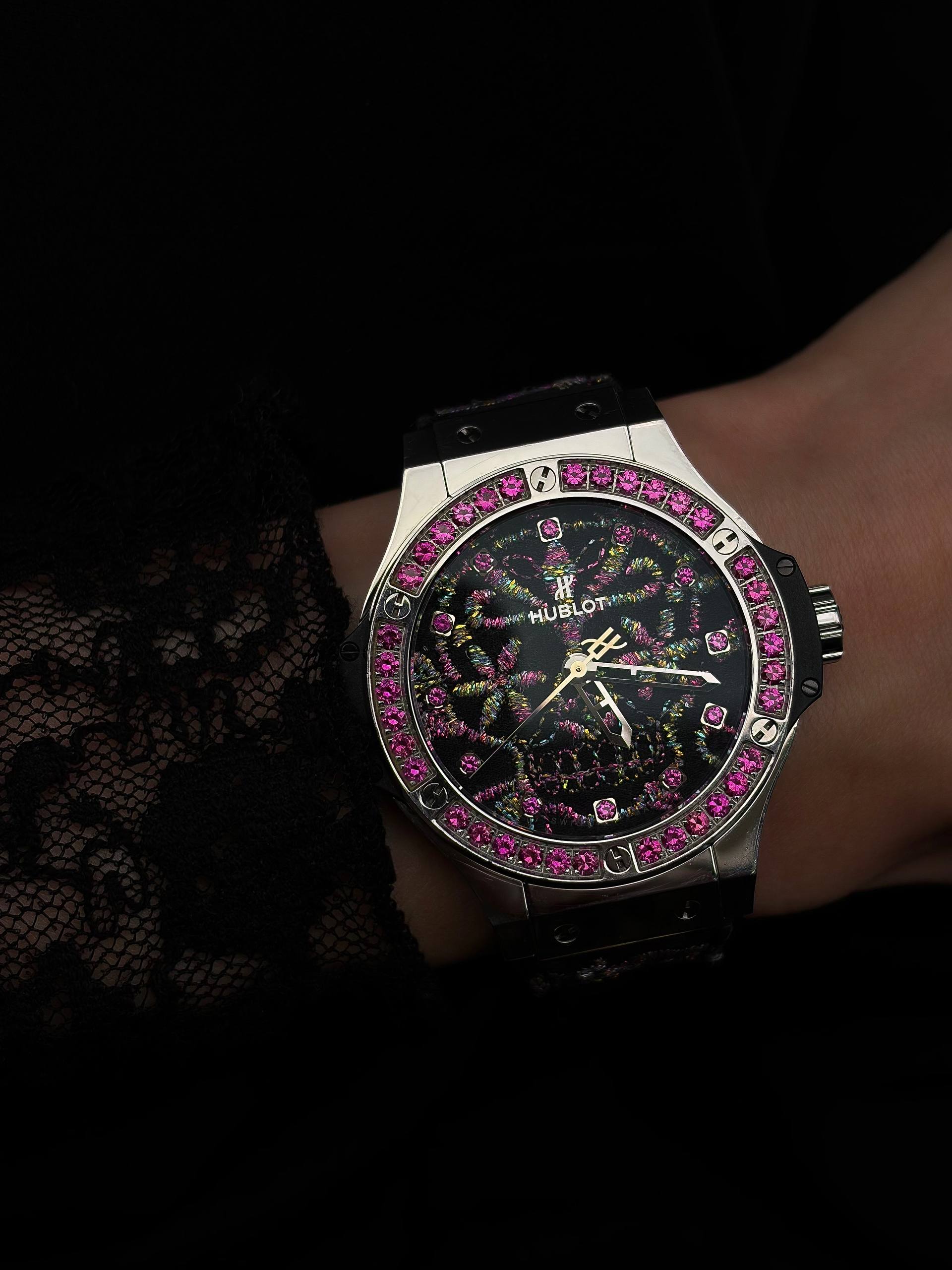 Часы Hublot — фото 1