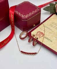 Кольцо CLASH в стиле CARTIER с красными вставками и двигающимися шипами