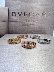 Кольцо ЗМЕЯ-SERPENTI одинарное с камнями на голове lux качество rose/white VGOLD