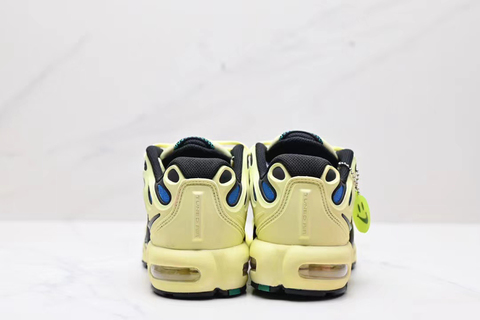 Nike Air Max Plus Drift 'Light Lemon Twist' 