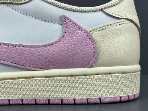 Travis Scott x Air Jordan 1 Low OG 'Muslin/Shy Pink' 