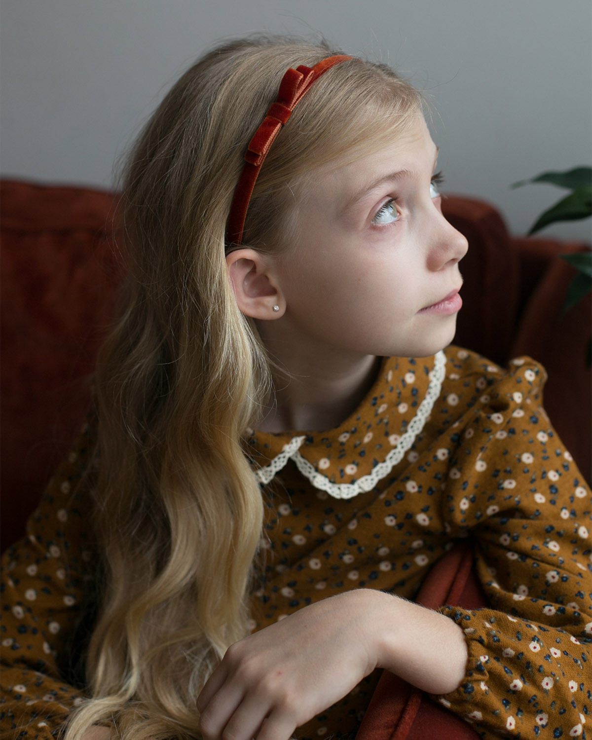 Бархатный ободок HOLLY BOW
