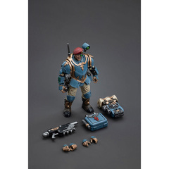 Коллекционная фигурка Warhammer 40K Astra Militarum Tempestus Scions Command Squad 55th Kappic Eagles Medic