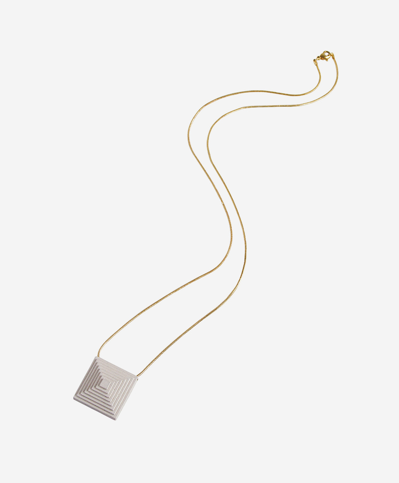 atlasnecklace