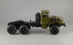 Ural-44202 with semitrailer khaki Elecon 1:43