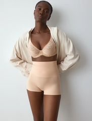 Бюстгальтер с мягкими чашками Triumph Modern Lace Cotton W02 | Бежевый