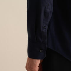 Сорочка мужская Seidensticker Slim Fit 01.693650-19 из фактурной ткани тёмно-синяя