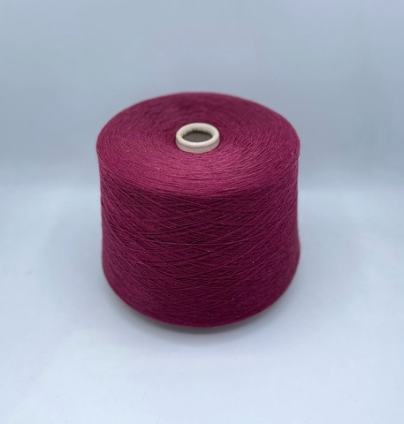 New Mill (пр.Италия),art- Velox 1450м/100гр,40% меринос, 10% кашемир, 25% вискоза, 25% полиамид. цвет- Ягодный(614/605), арт.31965