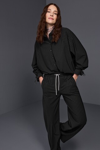 Marc Cain Sports Комплект с брюками в полоску