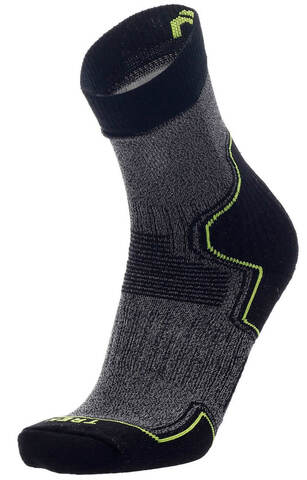 Носки средней высоты Mico Extra Dry Hike серые-черные