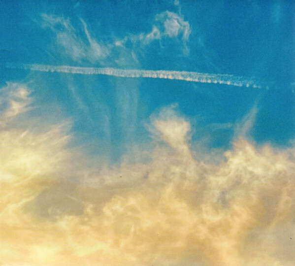 THIRTY SECONDS TO MARS: It's The End Of The World But It's A Beautiful Day