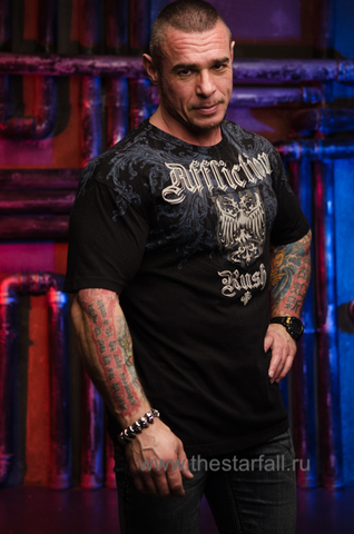 Affliction | Футболка мужская RUSH Georges St-Pierre Warcrest Tee Signature Series A612 правый бок