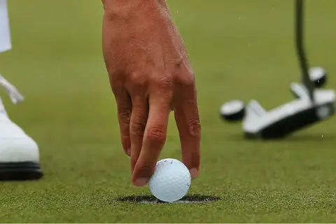 Мяч для гольфа Srixon SOFT FEEL red