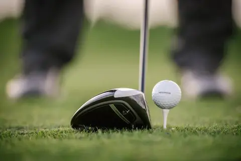 Мяч для гольфа Srixon SOFT FEEL red
