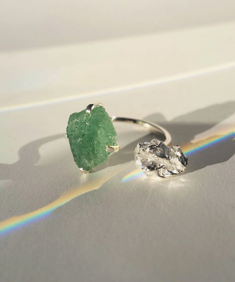 Кольцо The Wild Flower Kiwi Quartz