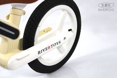 Беговел Rivertoys HB-003