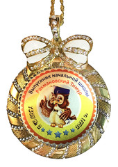 Медаль со стразами 