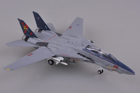 Модель Истребитель ВМС США F-14B Tomcat масштаб 1:72