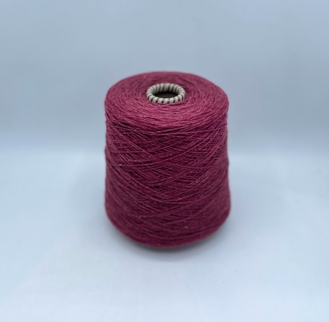 Fil-lab (пр.Италия),art.Patagonia ,3/11 367м/100гр, 62% Меринос, 18% Шелк, 10% Кашемир, 10% Як, цвет-Ягодный. арт-33348